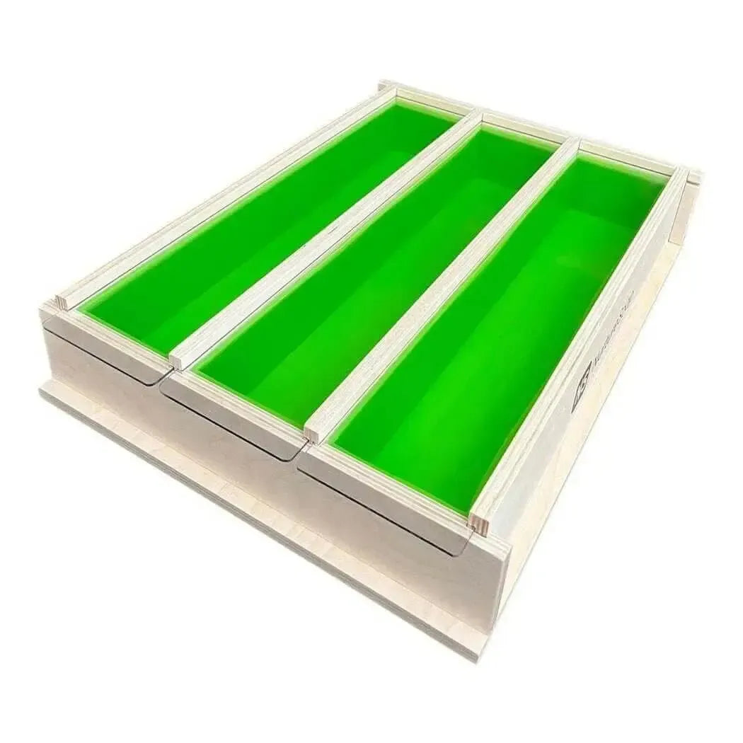 15 lb triple premium soap mold with clear lids and removable sides for easy soap removal and improved quality.
