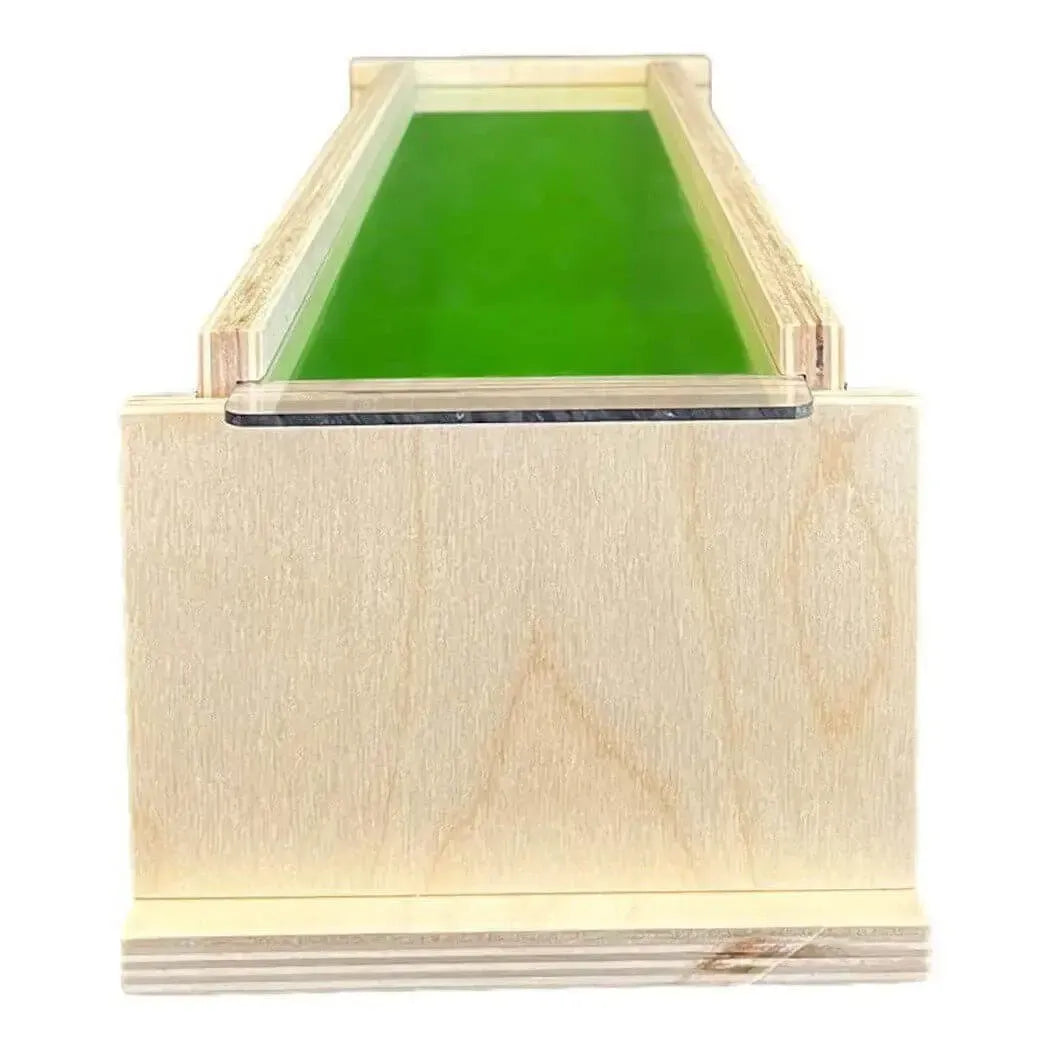Clear lid 7.5 lb premium soap mold showcasing vibrant green soap mixture, ideal for crafting flawless soaps.