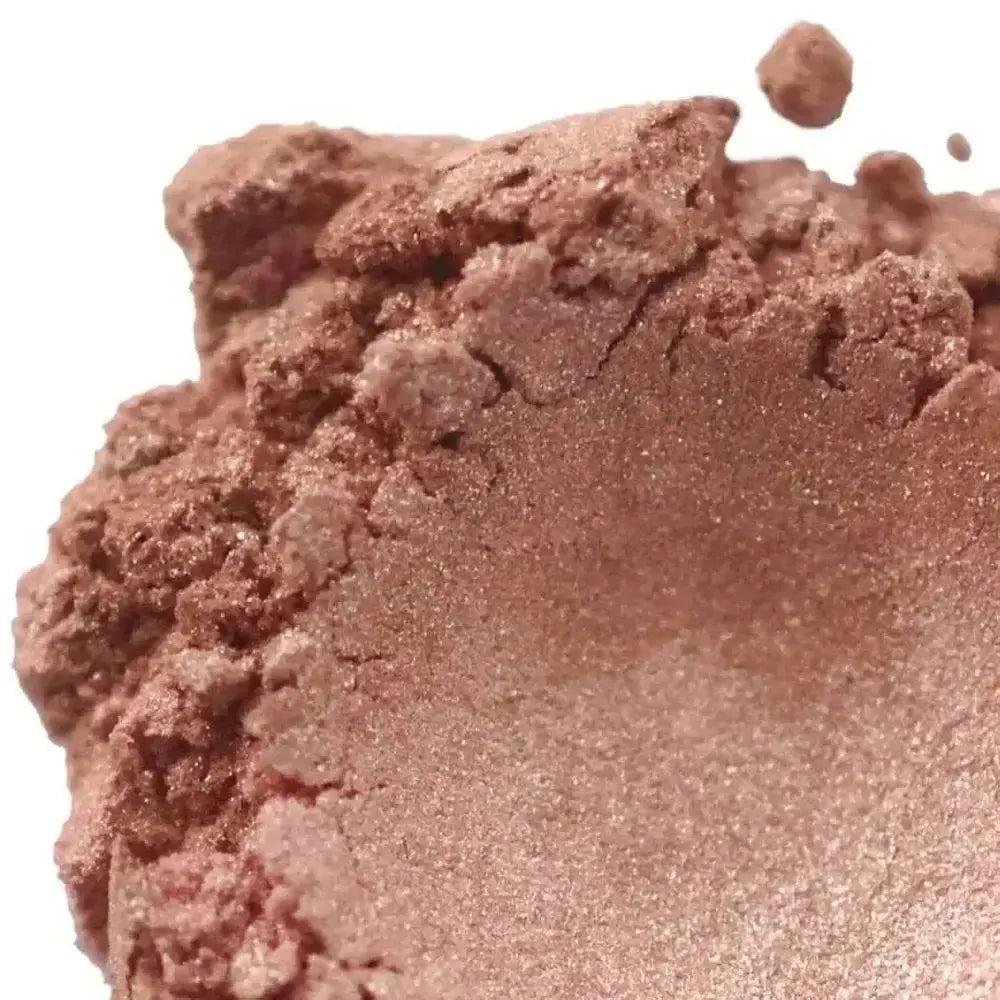 Honey Blush Mica Powder in Bronze Honey Shimmer