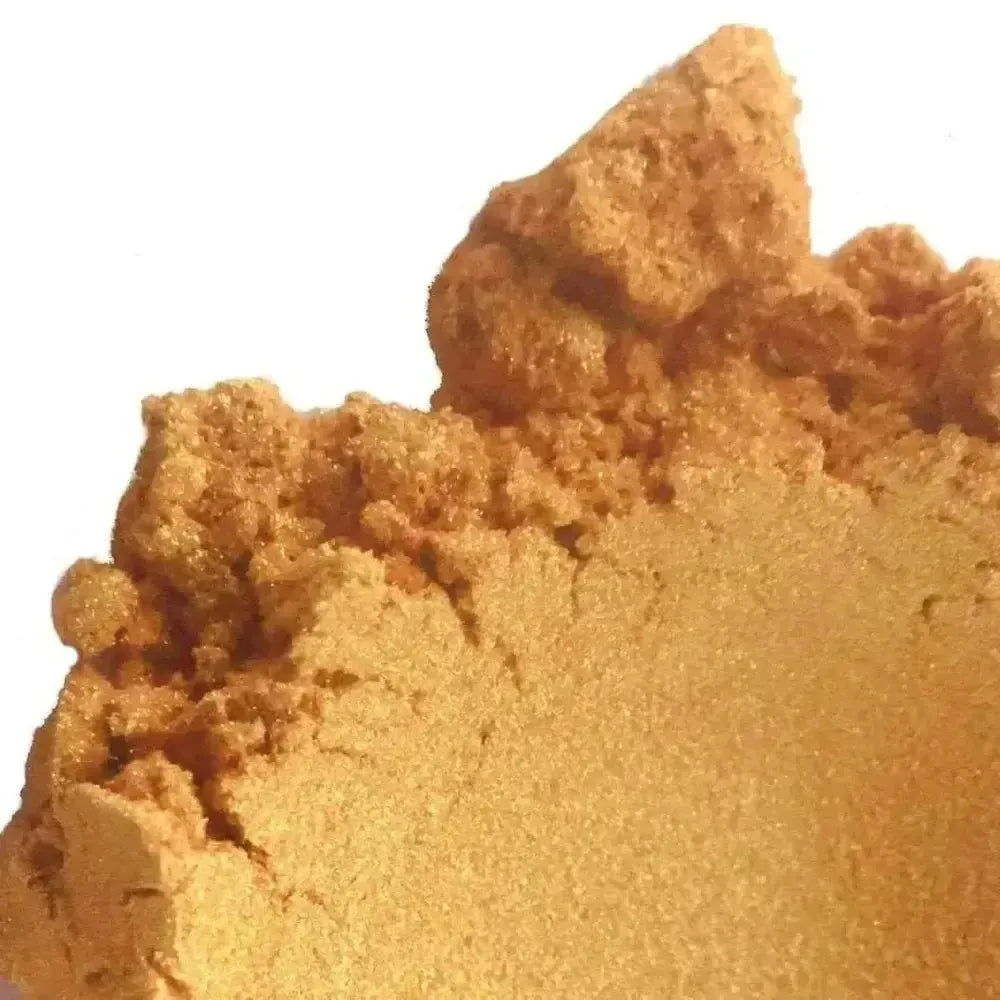 Sahara Gold Mica Powder with Radiant Desert Glow